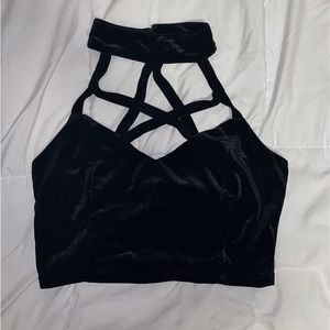 pentagram goth crop top🖤